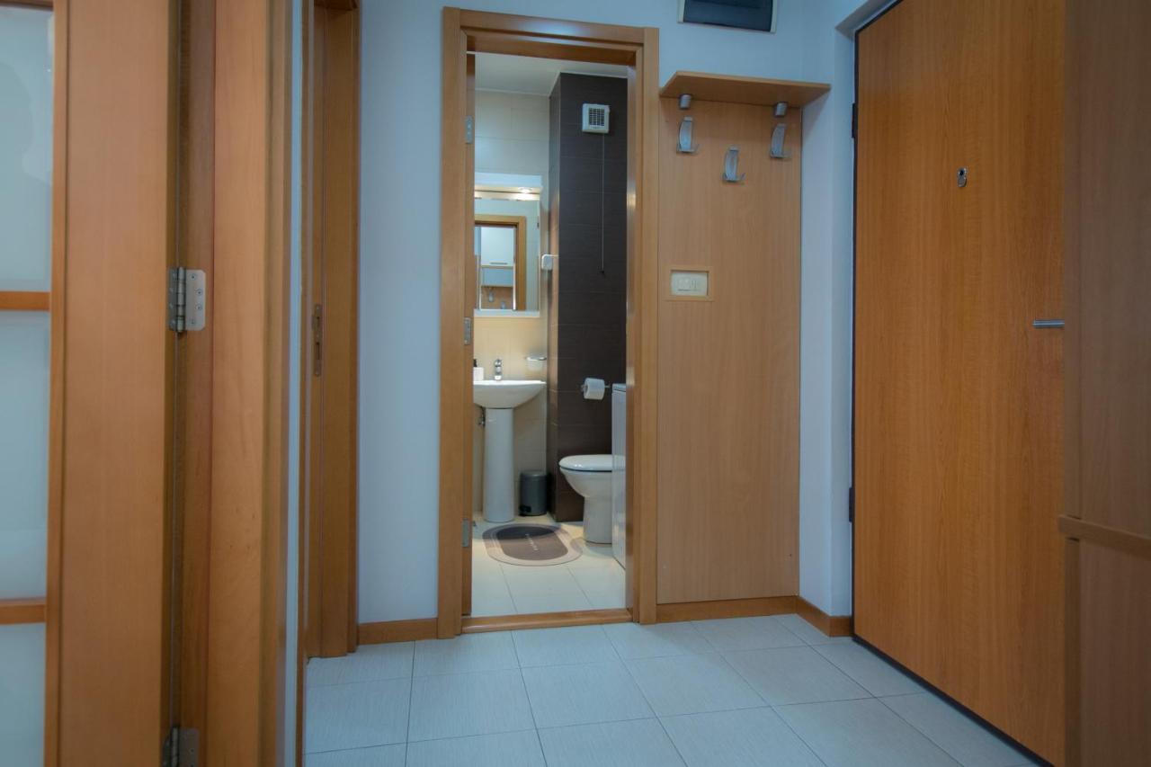City Nest Apartment Podgoriţa Exterior foto